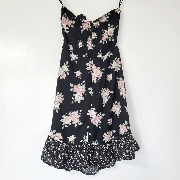 Lulu's Frances Black Floral Print Strapless Tie-Front Mini Dress Size XS - Picture 3 of 11